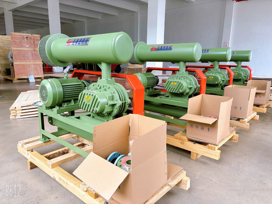 4.89-17.86m3/Min 100mm Port dia. Rotativo 10KPA - 50 KPA Tri Lobe Roots Blower Aeratore affidabile