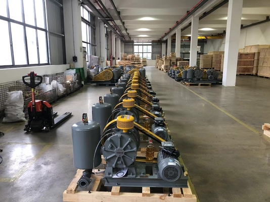 il ventilatore rotatorio di trattamento delle acque dell'aria di 2.2KW DN40 HC-501S con il giapponese progetta
